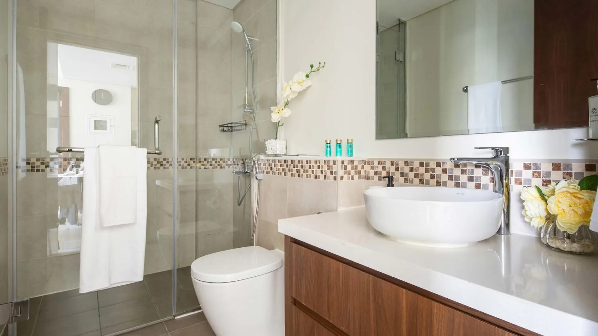 Apartment Frank Porter - Vera Residences Dubai